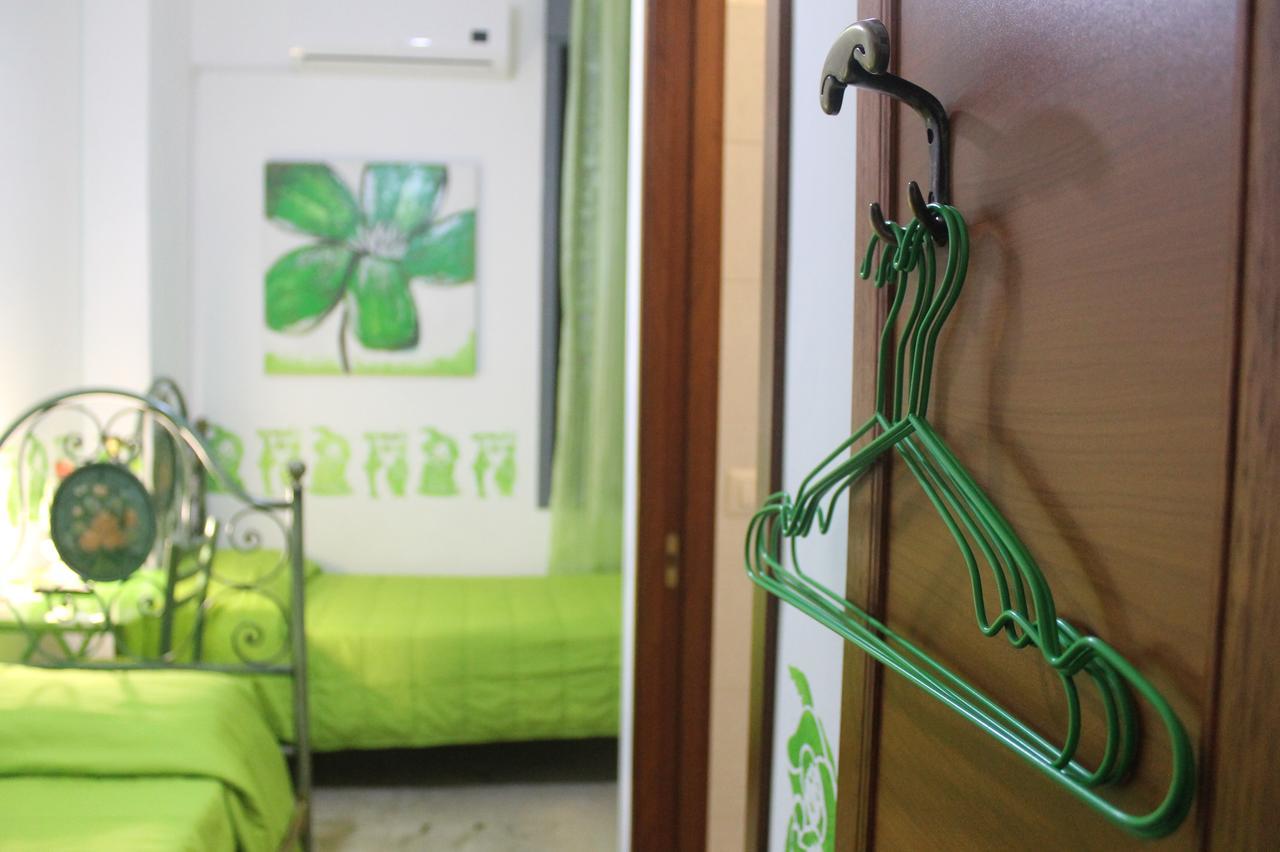 Messina Break Bed and Breakfast Eksteriør billede